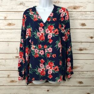 Floral v-neck blouse